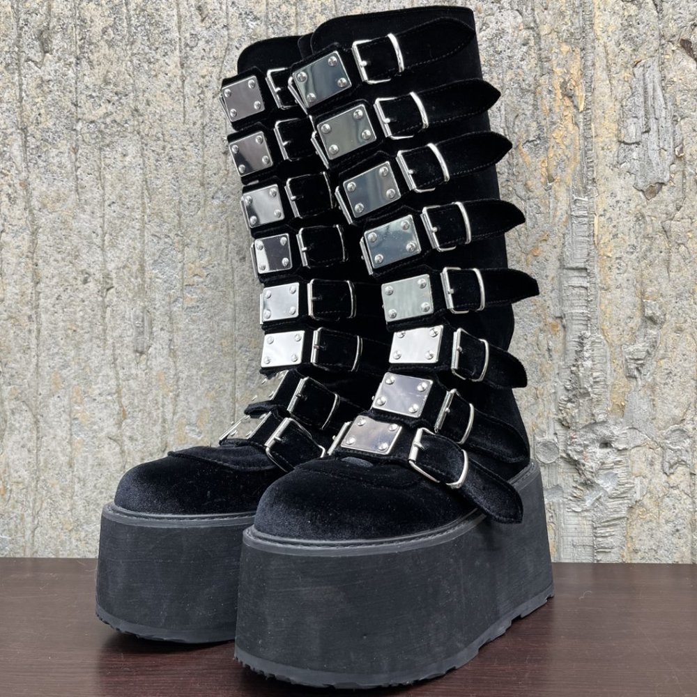 Demonia Damned-318 Black Velvet Boots Size 6 Womens